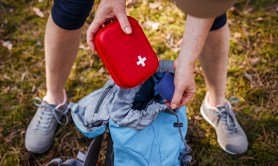 how-to-build-first-aid-kit